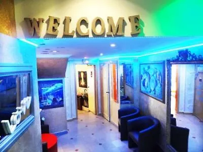 Adonis Sacré Coeur Roma 2*