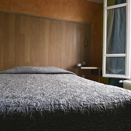 Hotel Adonis Sacre Coeur Roma 2*
