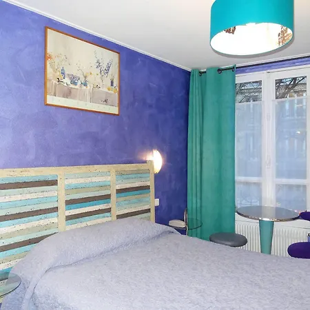 Adonis Sacre Coeur Roma Hotel 2*