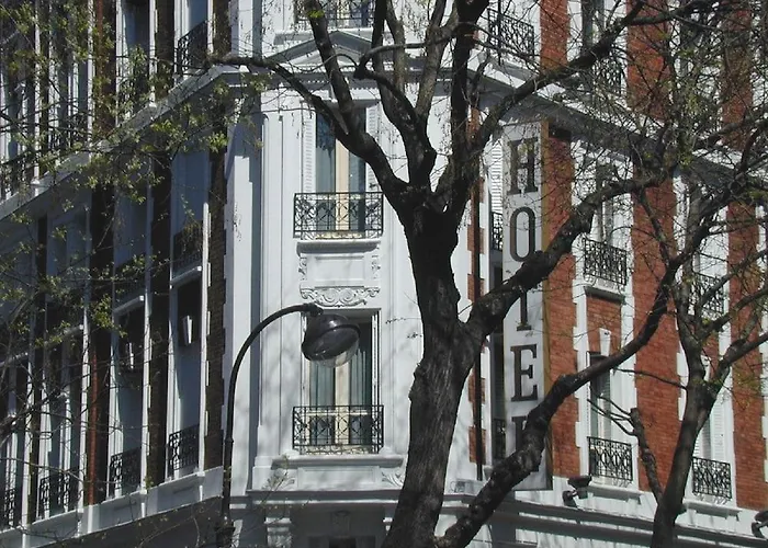 Adonis Sacre Coeur Roma Hotel 2*