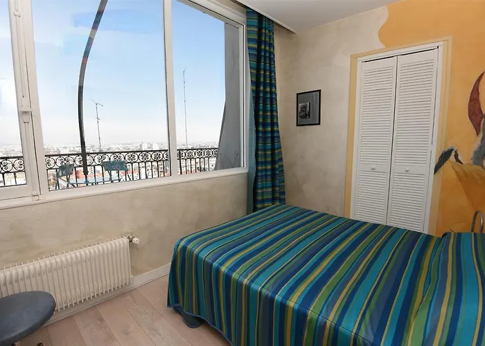 Adonis Sacre Coeur Roma Hotel París