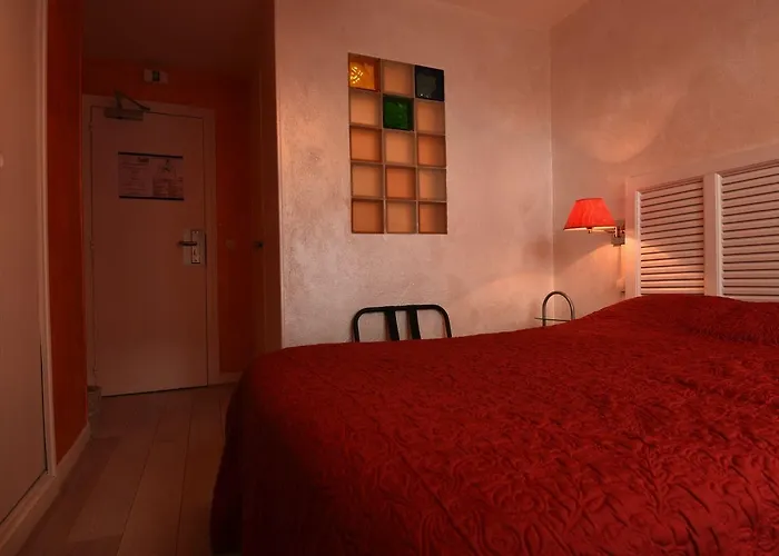 Adonis Sacre Coeur Roma 2*