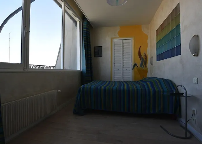 Adonis Sacre Coeur Roma