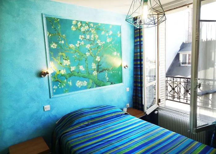 Adonis Sacre Coeur Roma Hotel París