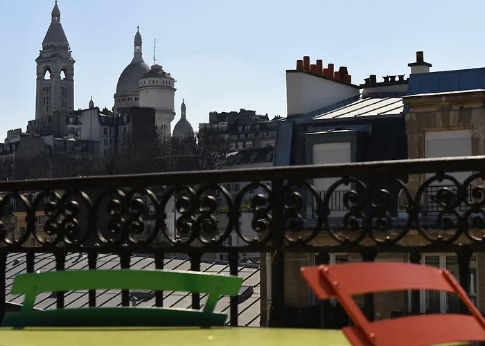 Adonis Sacre Coeur Roma París