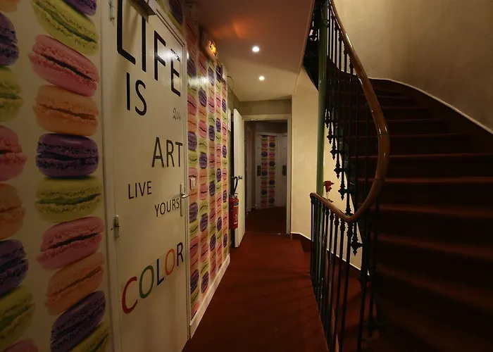 Adonis Sacre Coeur Roma París