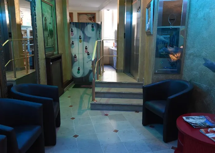 Hotel Adonis Sacre Coeur Roma París