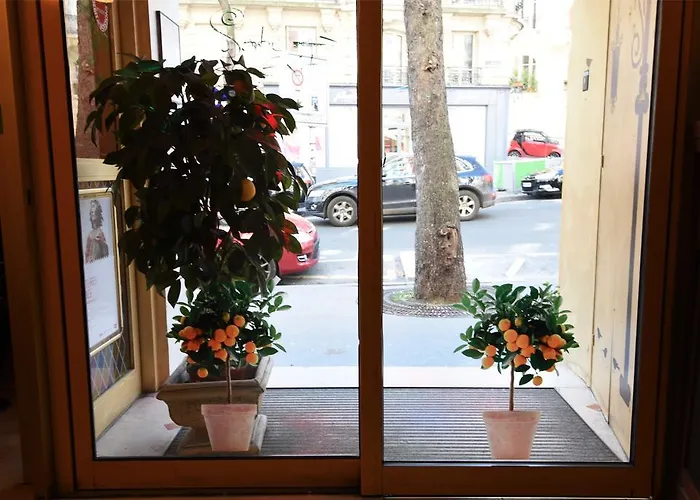 Hotel Adonis Sacre Coeur Roma 2*