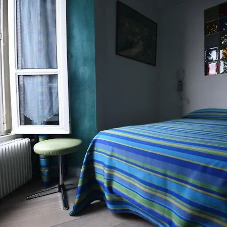 Adonis Sacre Coeur Roma فندق