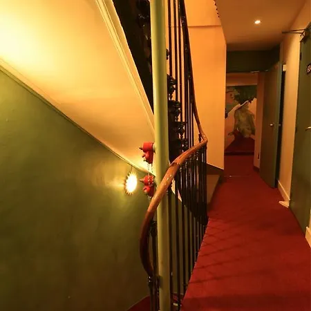 Adonis Sacré Coeur Roma Hotel Paris